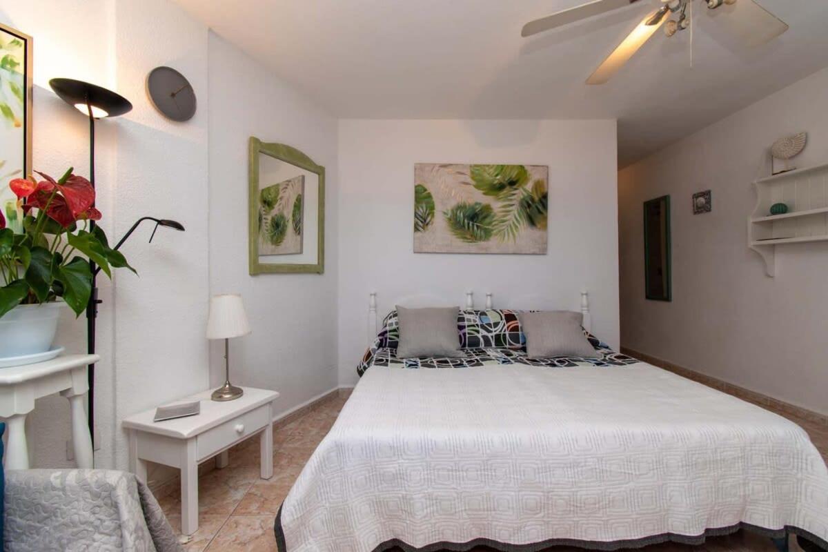 Parque Santiago II 269 - Studio With Sea And Pool Views Playa de las Américas Buitenkant foto
